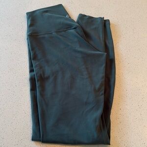 Lululemonn align pine green 6